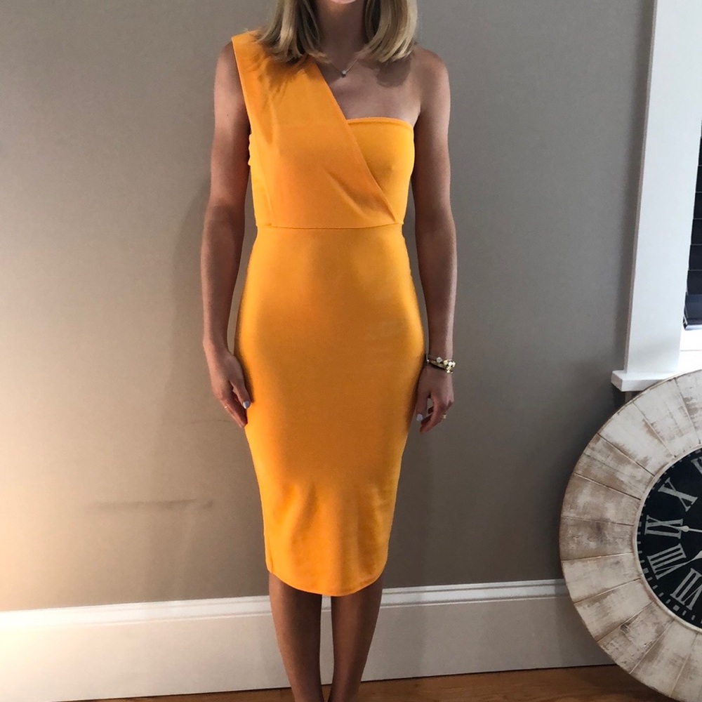 Pretty Little Thing Yellow One Shoulder Dress